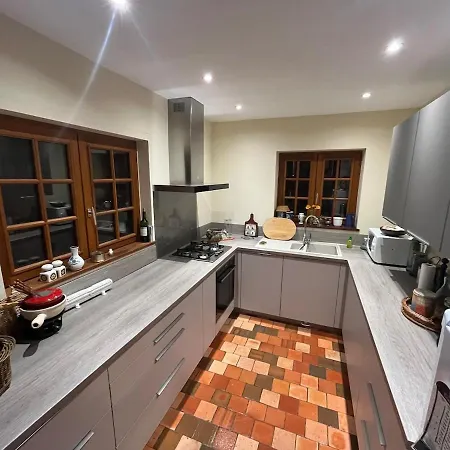 La Grange, St Leger *