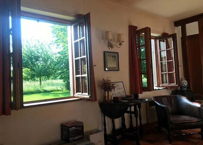 La Grange, St Leger Tatil Evi *